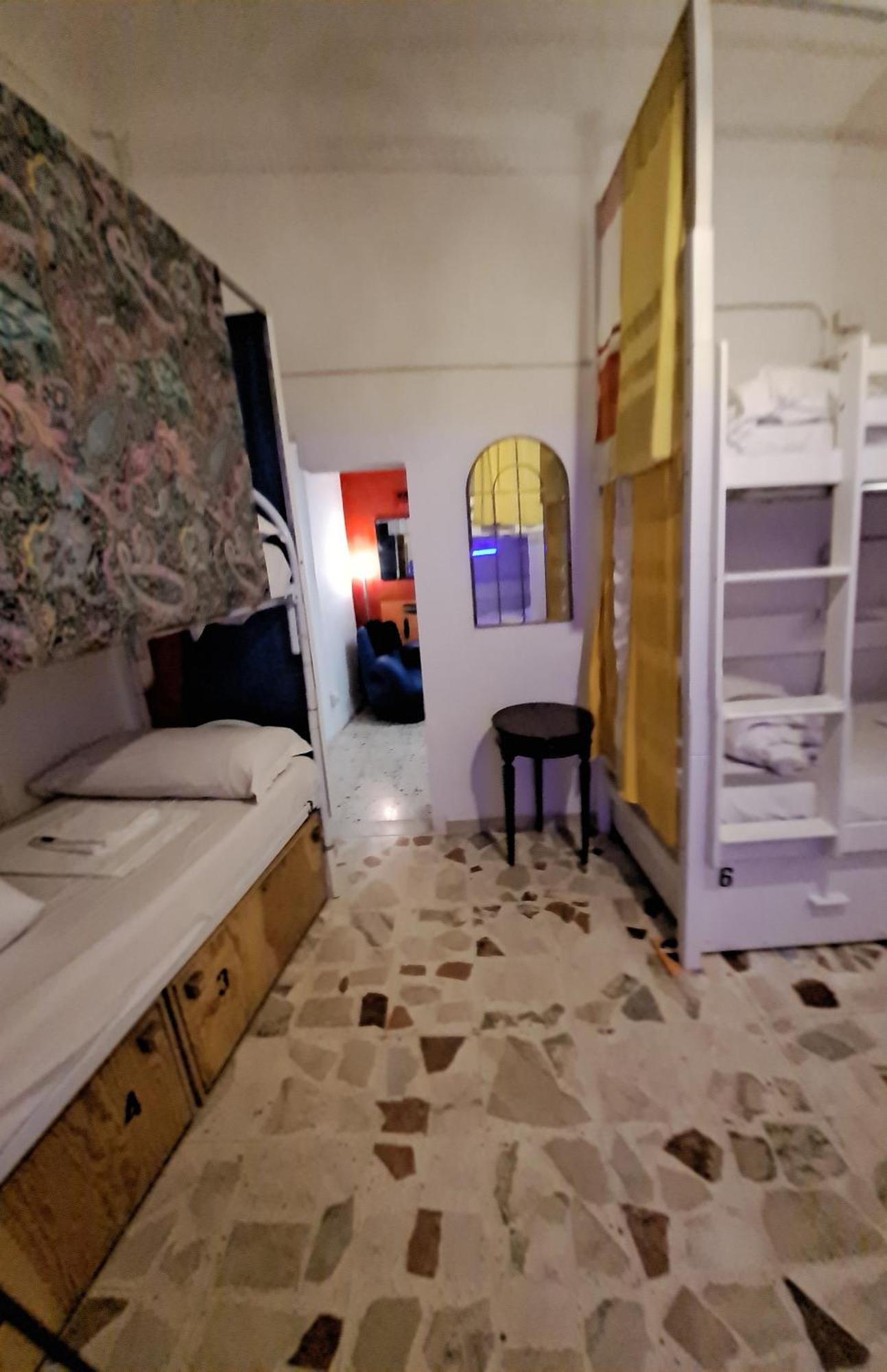 Ostello Exclusive Dependance Παλέρμο Δωμάτιο φωτογραφία